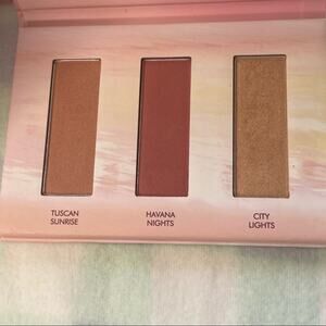 NEW! Wander Beauty Blush and Highlighter Palette
